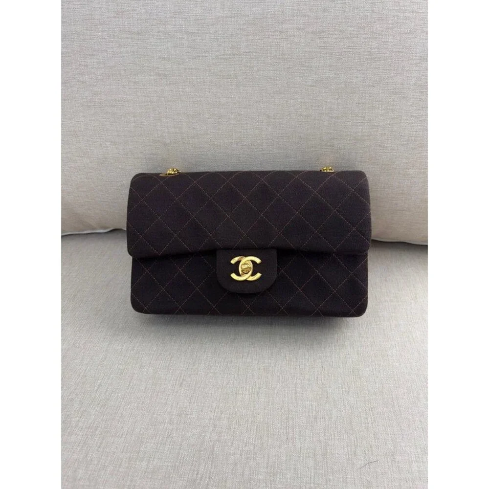 CHANEL 100% authentic